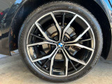 BMW正規ディーラー BMW Premium Selection調布の認定中古車です。厳しい基準をクリアした高品質車両のみ販売。BMW認定中古車保証付き(最長4年・距離無制限)、全国納車対応可能です。
