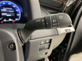 車外の明るさによって自動で点灯・消灯するオートライト