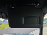 運転席のサンバイザーです。