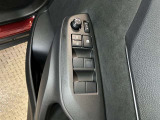 運転席パワーウィンドウスイッチです。