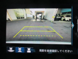 バックカメラのお写真です。駐車が苦手な方でも楽に駐車が行えますね♪