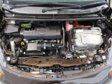 見えないところまで徹底洗浄!中古車をキレイで気持ちよくお乗りいただけるよう、内外装ともにしっかり「まるごとクリーニング」♪エンジンルームも施工済!