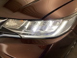 【オートライト(AUTO)】外の明るさをシステムが感知して、自動でヘッドライトが点灯します!ヘッドライトをつけ忘れを防ぐ便利機能です