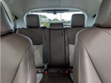 「中古車ハイブリッド保証」付き。ハイブリッド機構を無償で保証します。保証期間は、初度登録年月から10年目まで、またはロングラン保証が終わってから3年間。ただし累計走行距離が20万km以内です。
