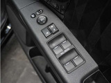 ◆パワーウィンドウスイッチ◆運転席から全席の窓の開閉操作を行うことが出来いつでも換気ができます!