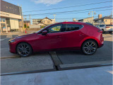 車両左横です。