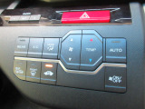 オートエアコンタイプなので細かい操作なしで快適温度に調整してくれます。季節の変わり目のわずらわしさはありませんね。