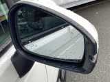 【BSI装備です♪】ブラインドスポットインフォメーショは、走行中の死角になりやすい自車の斜め後方車両を検知し、ドライバーへ注意を促すことで運転負荷を軽減する機能です♪