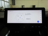 12.3インチディスプレイオーデイオ(AM/FMチューナー・Biuetooth・USB入力)が付いています。