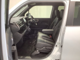 豊富に在庫を取り揃えています。 軽自動車からミニバン、セダン、SUV、話題のハイブリッド車などなど続々入荷中です!