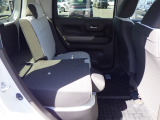 【内装】豊富なシートアレンジで大きな荷物も心配いりません。