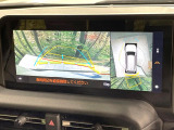 【全方位モニター】専用のカメラにより、上から見下ろしたような視点で360度クルマの周囲を確認することができます☆縦列駐車や幅寄せ時に活躍してくれます♪