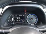7インチカラーのアドバンスドドライブアシストディスプレイがEVならではの情報に加え、自動車としての必要な情報をさまざまインフォメーション