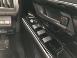 運転席からの操作で空気の入れ替えができて快適な室内空間へ☆