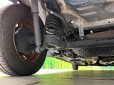 お車を安心してお乗りいただく為には、足回りの定期点検が欠かせません。サービスサポート(有償保証)では無料点検もご提供しており、安心のカーライフをお過ごしいただけるサポート体制が整っています。