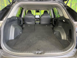 後席を格納すると、これだけの広さが!シーンに合わせたシートアレンジで、大きな荷物も積むことが出来ます♪