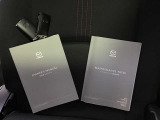 取扱説明書&点検整備記録簿付き!!中古車選びのマストアイテム。キーは2本になります。