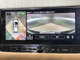 【プロパイロットパーキング】スイッチ操作だけでステアリング、アクセル、ブレーキ、シフト、さらにパーキングブレーキまですべてシステムが自動で制御し、駐車完了するまでドライバーをアシストします!