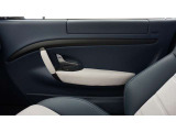 Maserati神戸の車輌も共有しておりますので、お気軽にお問い合わせ下さい♪♪☆無料通話番号☆0078-6002-354690