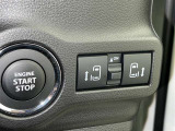 両側電動スライドドアで狭い所でも乗り降り楽々です!