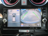 【全周囲カメラ】上が丸見え!! 駐車時に周りの様子が見えます。駐車時も安心ですよ!!