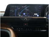 純正メーカー12.3インチディスプレイオーディオ&ナビキット装備!インパネ中央部のディスプレイに、オーディオ機能とスマホ連携機能を搭載!ナビキットを装着しており、車載ナビ もご利用いただけます。