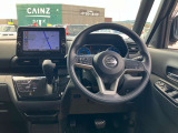 大きな窓で視界が良く運転がしやすいです