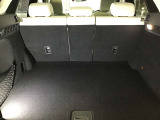 トランクルームはフル乗車でもある程度の広さはございます!