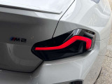 また、BMW正規認定中古車は、エマージェンシーサービスが自動付帯。24時間365日、皆様のカーライフをサポート致します。確かな安心のうえで、「駆けぬける歓び」をご堪能ください。