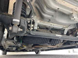 お車を安心してお乗りいただく為には、足回りの定期点検が欠かせません。サービスサポート(有償保証)では無料点検もご提供しており、安心のカーライフをお過ごしいただけるサポート体制が整っています。
