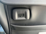 後席でも充電できます