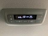 後部座席の方もお好みの温度でエアコン調整ができます♪