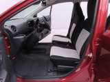 愛知ダイハツではお車をご購入頂いた後が本当のお付き合いのスタートだと思っています。 ですので定期点検や車検もお得なパックをご用意してお客様に頼りにされるダイハツディーラーを目指しています☆