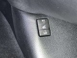助手席側のシートヒータースイッチです。