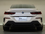 BMWのお車は、走行の安定性とコーナリングの良さを追求し、思い通りにハンドルの操作可能です。試乗車もご用意しておりますので、ぜひ&ldquo;駆け抜ける歓びをご体感ください!