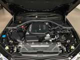 2.0L直4ディーゼル搭載。力強いトルクと高燃費を両立。