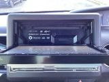 CD・DVD、ブルートゥース接続が可能です。