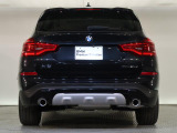 BMWのお車は、走行の安定性とコーナリングの良さを追求し、思い通りにハンドルの操作可能です。試乗車もご用意しておりますので、ぜひ&ldquo;駆け抜ける歓びをご体感ください!