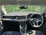 Audiのインテリアはエクステリア同様、優れたデザイン性とクオリティ、そして機能性を兼ね備えております。