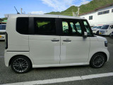 N-BOX カスタム・ターボ入庫しました!オーディオレス車です。ホンダセンシング、15インチAW!装着です。