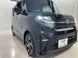 明るいライトが夜道を明るく照らしてくれます。 運転する上で、道路状況をいかに早く認識できるか重要なポイントです。 白色光が暗い道も明るく照らしてくれますよ。