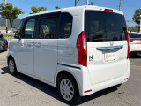 当店は、新車〜登録済未使用車、お買い得軽自動車まで、多数在庫しております♪軽自動車の事なら全て当店にお任せください!目玉車両もございますので、ぜひ一度軽ワールドへお越しくださいませ!