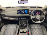 エクストレイル 1.5 AUTECH e-4ORCE 4WD 本革シート