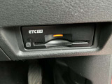 ETC2.0車載器です!高速道路の料金所で慌てて財布を探すことも無くなります!
