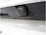 バックカメラが付いているので後方確認が非常にしやすいです。今や運転初心者も熟練者も必須装備!ついていて損はないですね♪