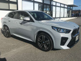 【BMWの伝統-2】時代を超える美しさ。磨き抜かれたエアロダイナミクスが瞳を奪う。一目で伝わるスポーティーなプロポーションは、BMWの走行性能を生み出すのに欠かせない要因の一つです。