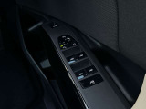 車両の詳細、ご質問につきましては、弊社営業スタッフまでお気軽にご連絡下さいませ。遠方のお客様には実車の詳細画像送信も承ります。お客様からのお問合せをお待ち致しております。