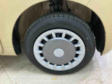 自動車保険もおまかせ下さい!保険資格をもったスタッフがお客様のニーズにあったプランをご提案させていただきます。