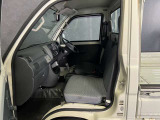 ここまで閲覧頂きありがとうございます♪当店は、滋賀県甲賀市の田舎町で車関連のトータルサービスをしております!お買い得な車両を常時40台以上展示しております♪