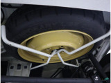 もちろんスペアタイヤや車載工具も完備☆ 万が一のパンクに備えて使用方法もお伝えします!